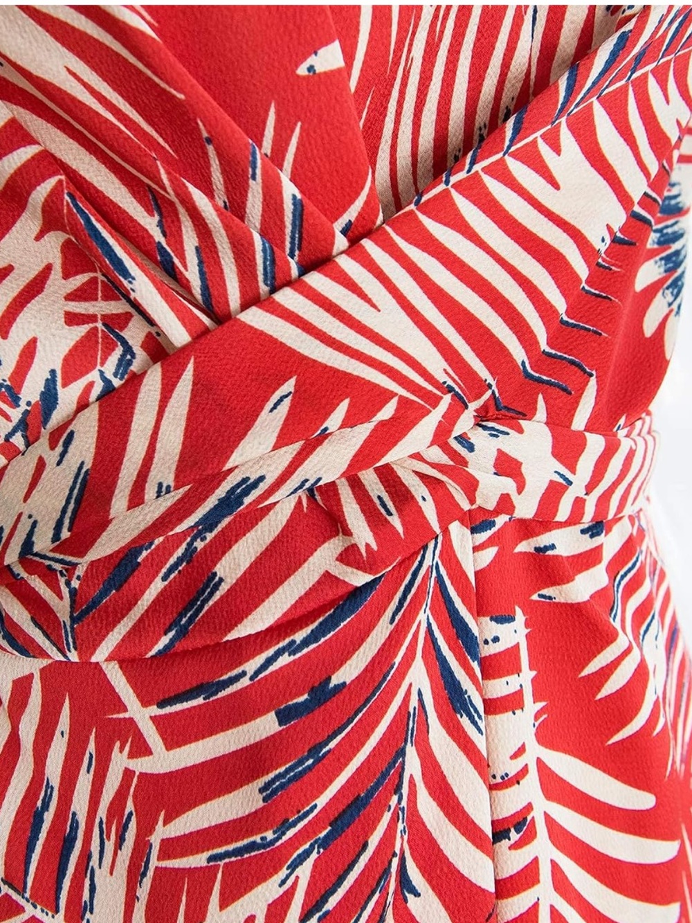CUPSHE Emmy Red Tropical Palm Leaf Wrap Midi Dress NWT Size L - Picture 5 of 5